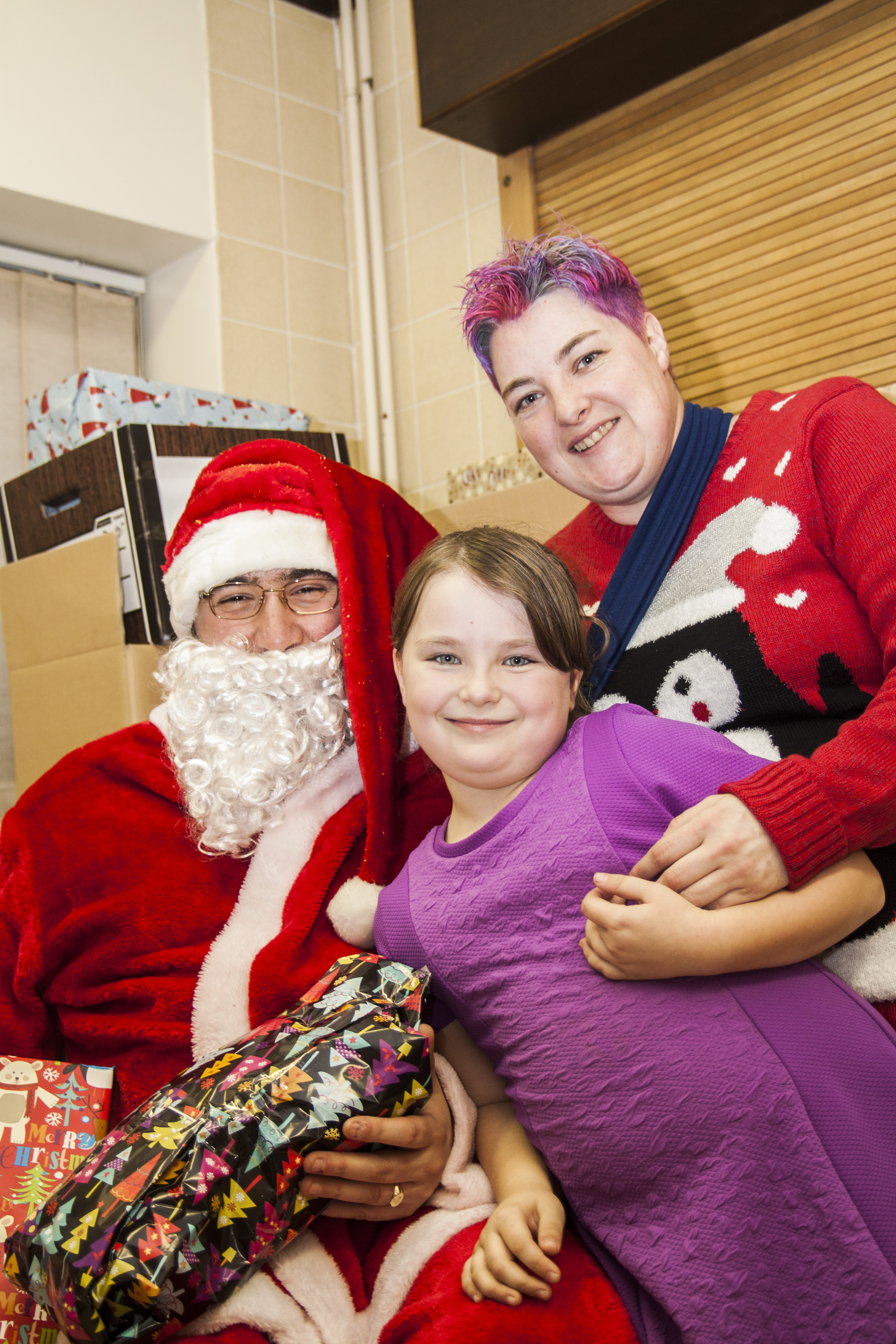 Homeless children received a special festive visit